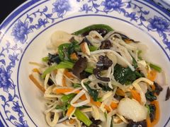 -古都历食南京菜·烤鸭·鸭血粉丝·汤包(南京博物院店)