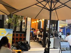 -CowCow其其·牛杂咖啡公司(六运店)