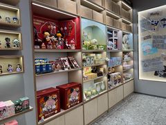 -泡泡玛特POPMART(杭州乐堤港店)