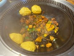 -锅老头海鲜铁锅炖