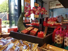 -喜万年年.嫁女饼.顺德特产(华侨城店)