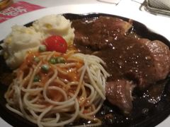 -豪客来牛排(华创国际广场店)