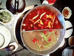 -湊湊火锅·茶憩(新中关购物中心店)