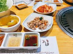 -唯成•韩国炭火烤肉 유성고기