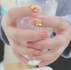 -ZX·美睫设计师汇聚店