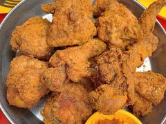 -BHC炸鸡(明洞总店)