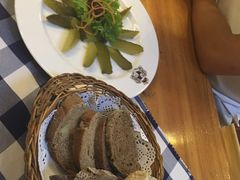 -皇冠自酿啤酒坊(中国红街5号楼店)