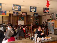 大堂-晋一碗刀削面·特色家常菜(云岗店)
