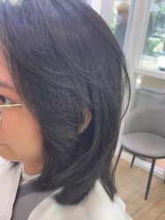 -首脑美发沙龙