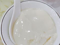 -鹏城人家海鲜酒家·23年老字号(较场尾店)