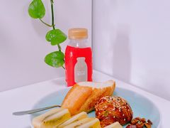 -盒马鲜生(红莲店)