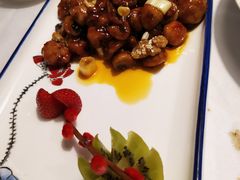宫爆蘑菇鸡-肆月河豚·新淮扬(金融街店)