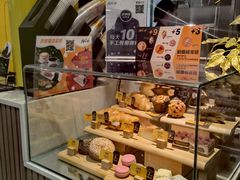 面包甜点陈列柜-麦当劳(东大桥店)