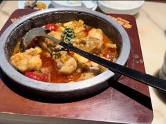 -佬麻雀·新湘菜(东方宝泰店)