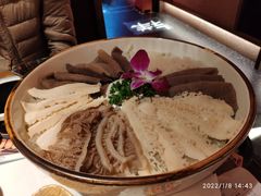 -哥老官重庆美蛙鱼头(虹口龙之梦店)