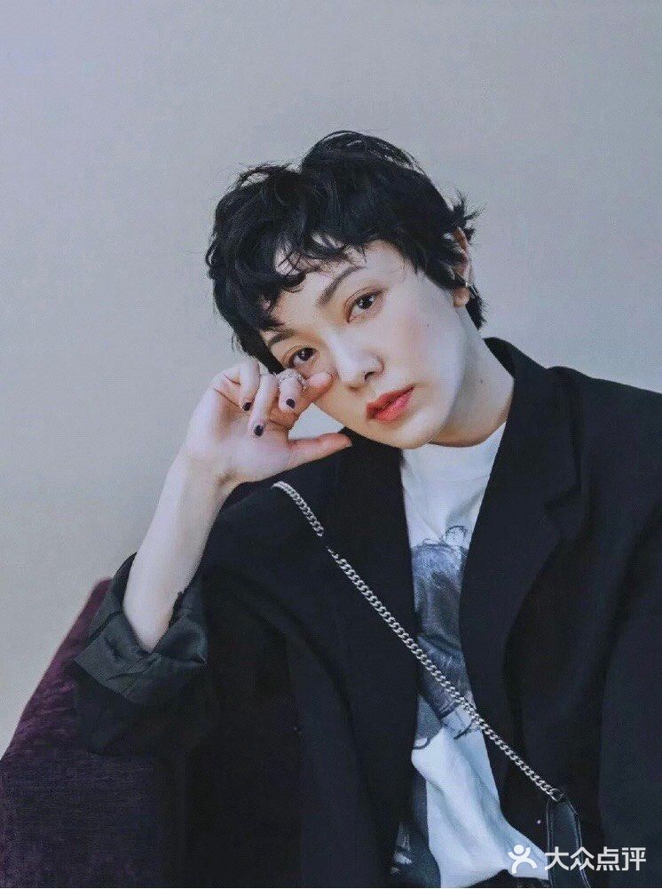 个性短发安利贴