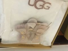 -UGG(燕莎奥特莱斯购物中心店)