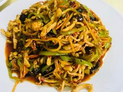 鱼香肉丝-华春餐馆(鱼山路店)