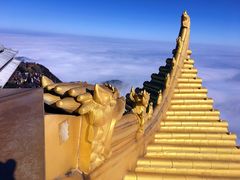 -峨嵋山金顶