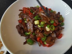 -鱼鲜饭香·招牌汽锅剁椒鱼头王