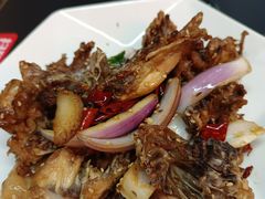 -许哥东北烧烤·铁丳烤串·宫后夹肉(繁花中心店)
