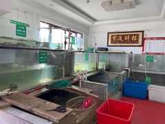 -七的湖·晚芳亭·阳澄湖农家菜·大闸蟹(莲花岛店)
