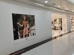 -优衣库(北京万柳华联购物中心店)