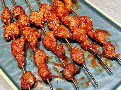 烤羊肉串-青海名吃尕张娃非遗烤肉(城中店)