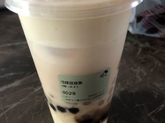 -喜茶(上海泰禾大厦店)
