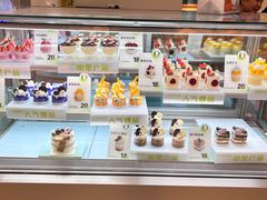 -顶东面包花园·生日蛋糕(香榭丽店)