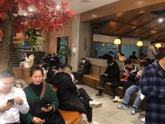 等位区-韩京炭火烤肉自助料理(柯桥万达店)