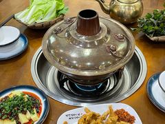 -岳记兴隆·青城腊排铜火锅(融创店)