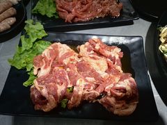 -啊美丽炭火烤肉(滑翔一店)