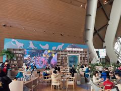 -抱抱地球咖啡馆(国家海洋博物馆店)