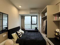 -东方体育中心(地铁站)