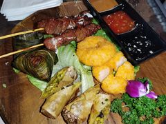 -暹罗酒肆泰餐厅酒吧