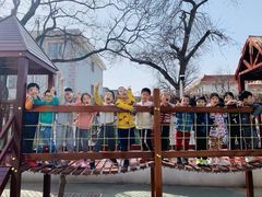 -红黄蓝幼儿园(颐东苑店)