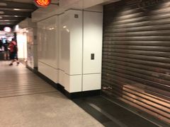 -东荟城名店仓