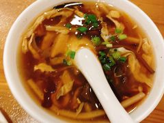 招牌酸辣汤-小牛锅贴(西环路店)
