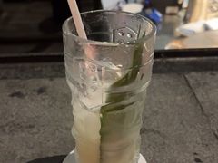 -瑰丽酒店·海吧·天际下午茶·现场DJ·天台酒吧