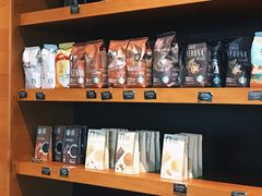 零售区-星巴克(天津工华道智慧山店)