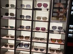 -LensCrafters亮视点(东方新天地店)