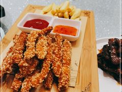 -松沪名灶·豆浆鱼头·新上海菜(飞航吾悦广场店)