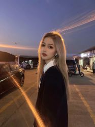 -INSTYLE·SALON