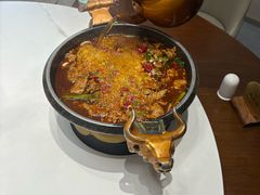 -万重锦·人文川菜馆(骡马市店)