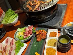 -山之屋炭火烧肉·生啤畅饮(大朗万科中央公园店)