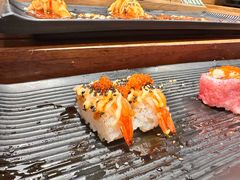 -金马门国际美食百汇(珞喻路店)