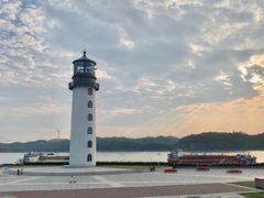 -巧克力渔家.小船海鲜胶东菜(万平口店)