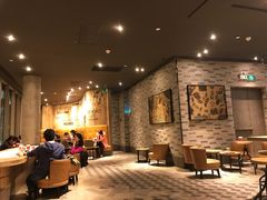 大堂-星巴克臻选(湖滨道店)