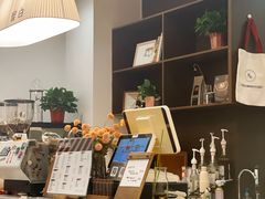 -留白咖啡(人民巷八号大院店)